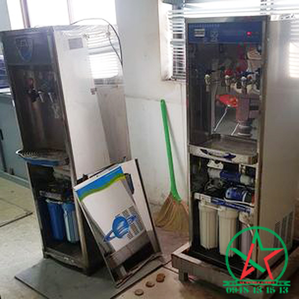 Lắp đặt máy nước uống nóng lạnh 3 vòi tại KCN Long Khánh - Đồng Nai